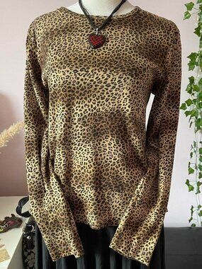 Vintage Jones New York Leopard Print Long Sleeve Top